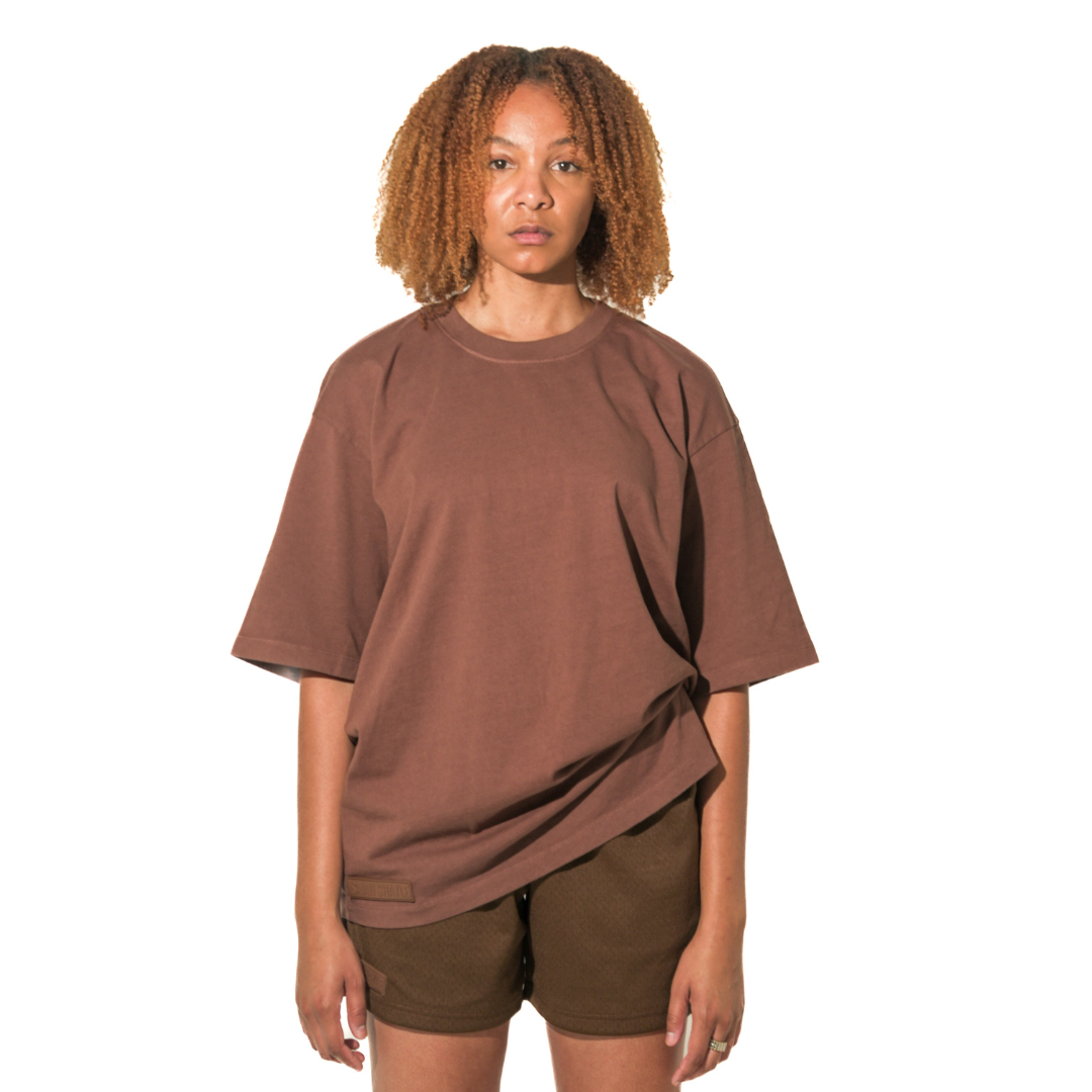 BASICS 2.0 - BROWN STAPLE TEE